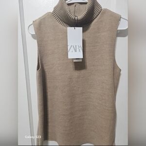 Women's Zara top
